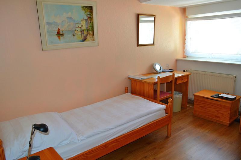 Bed & Breakfast Hohenstein -radweg-messe-baldeneysee 2*